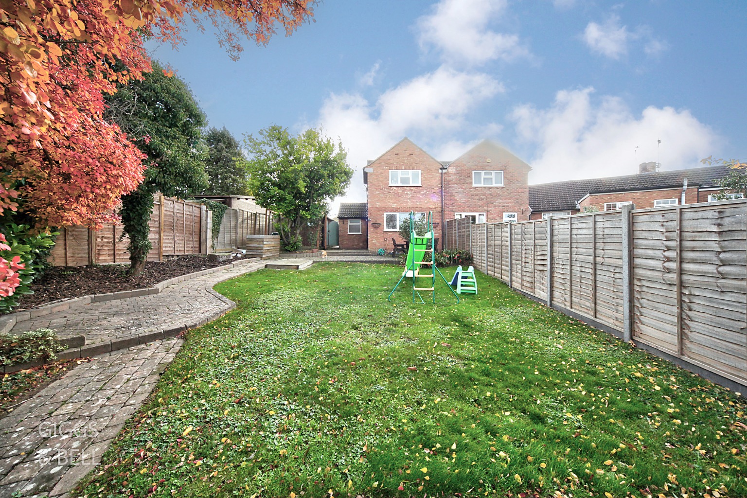 3 bed semi-detached house for sale in Redwood Drive, Luton 17