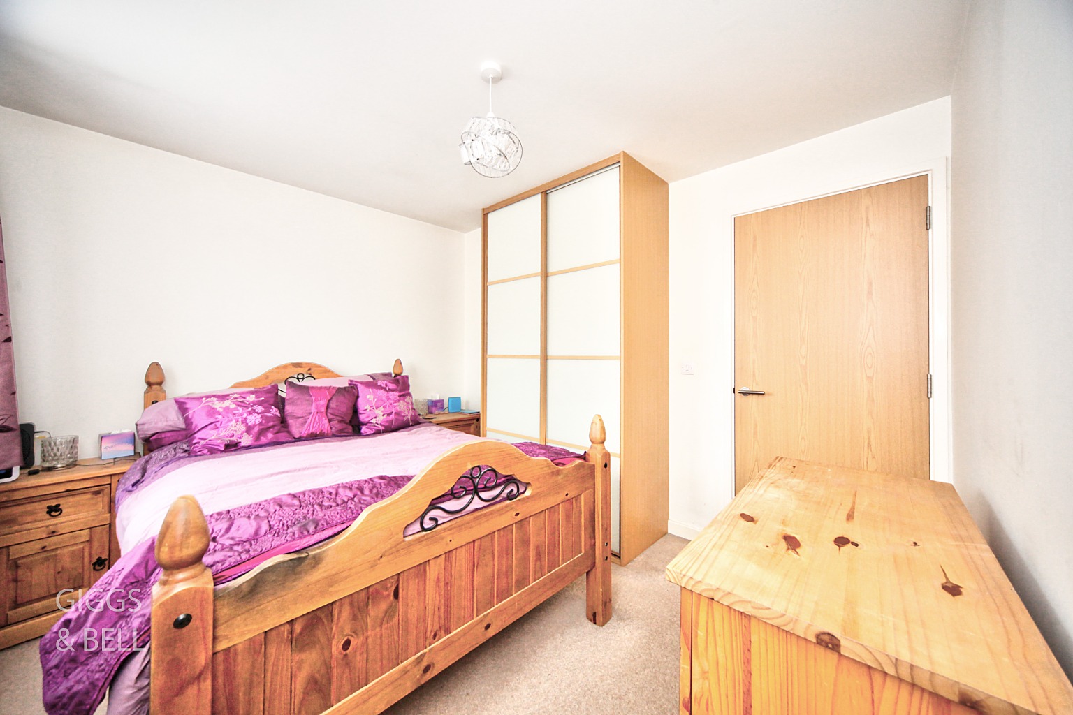 2 bed terraced house for sale in Falks Hill, Luton  - Property Image 9