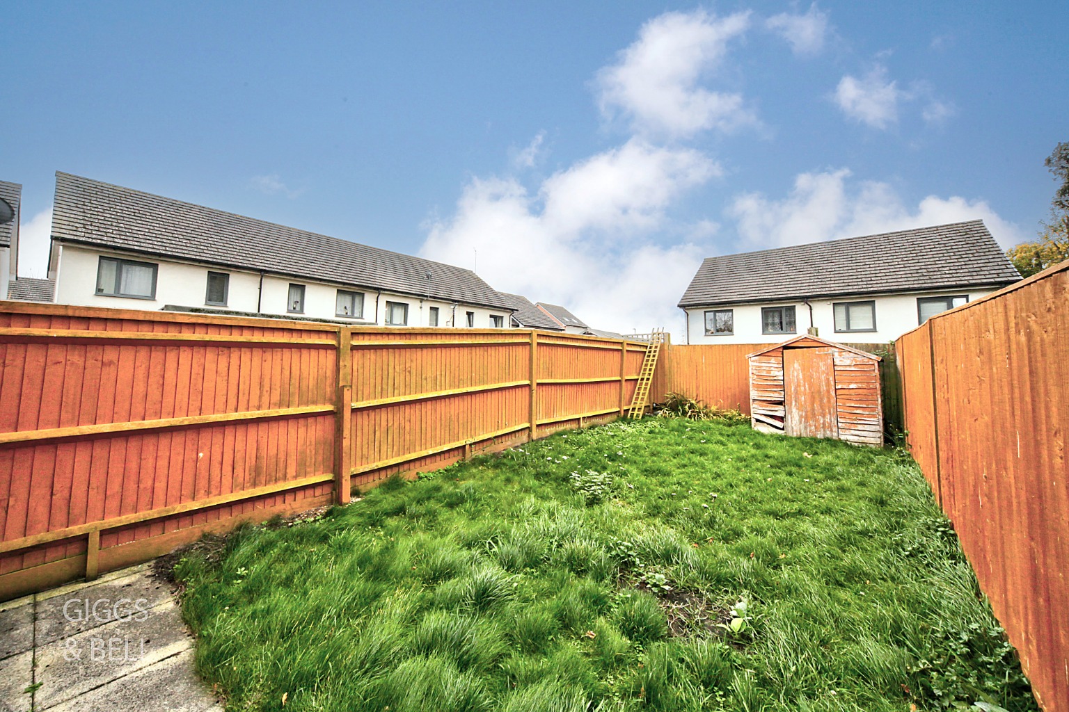 2 bed terraced house for sale in Falks Hill, Luton 14