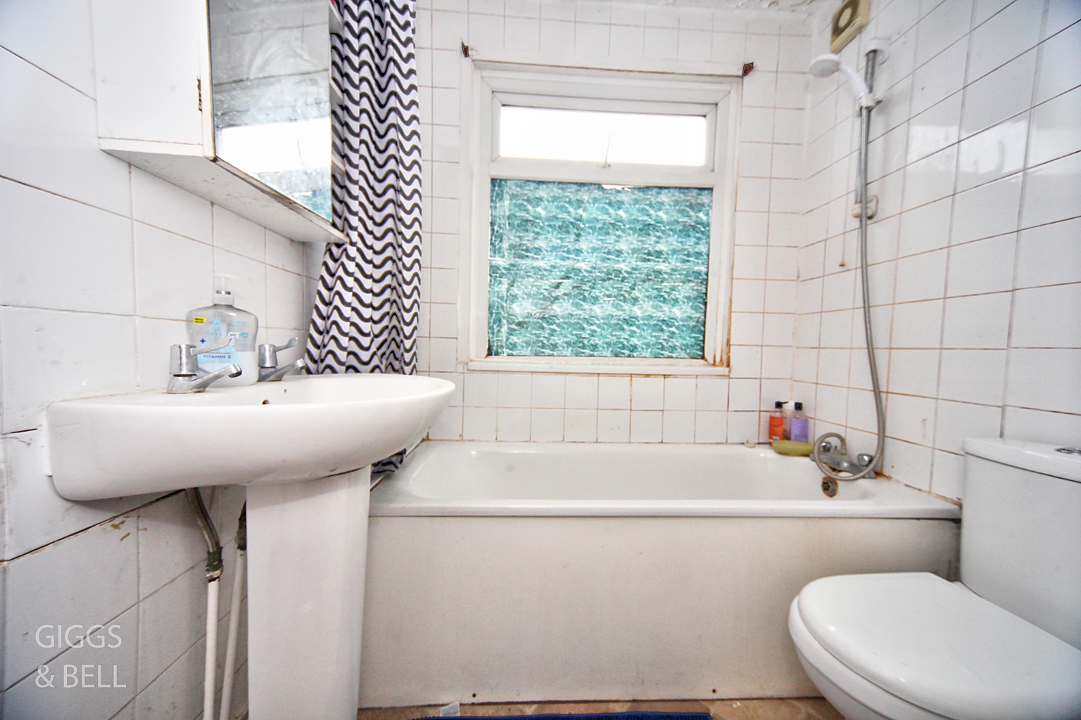 3 bed semi-detached house for sale in Stockingstone Road, Luton  - Property Image 11