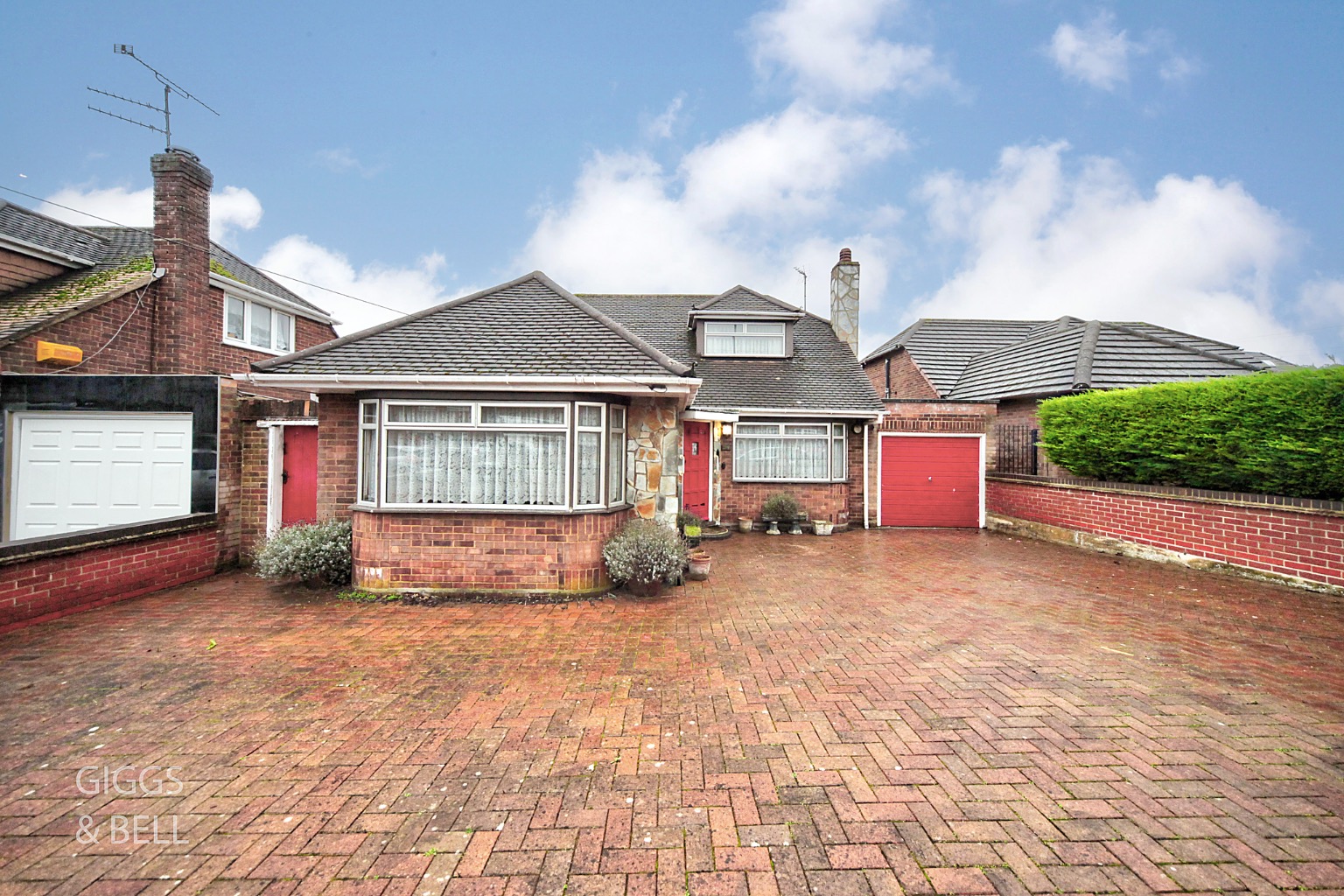 3 bed detached bungalow for sale in Stoneygate Road, Luton  - Property Image 21