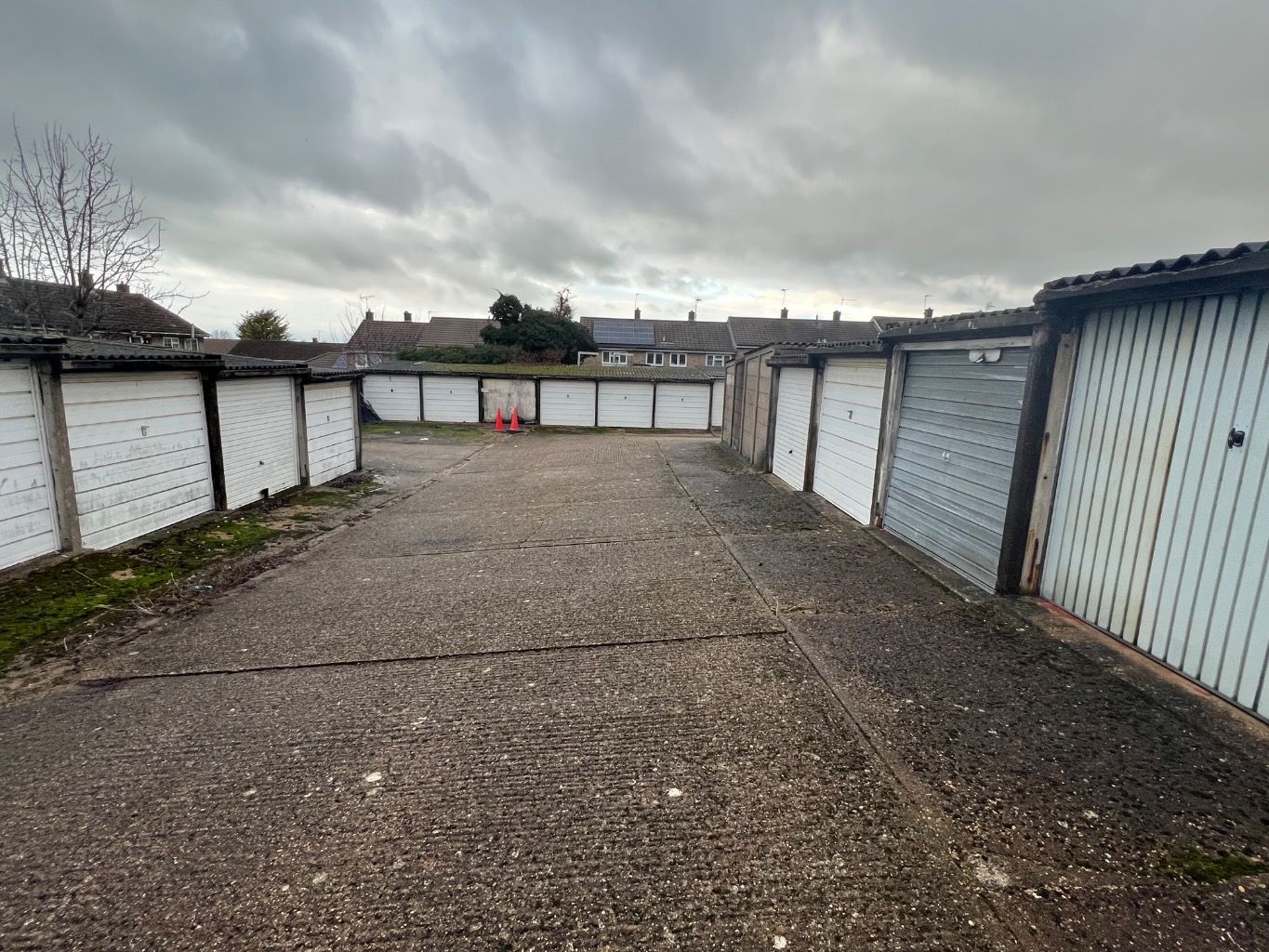 Garages for sale in Tithe Farm Road, Bedfordshire 2