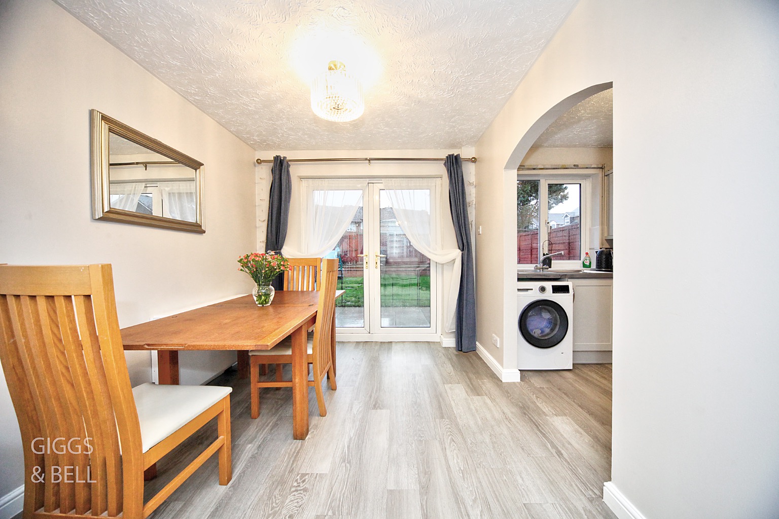 3 bed end of terrace house for sale in Pytchley Close, Luton  - Property Image 5