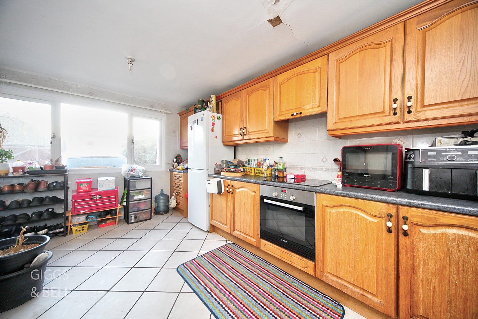 3 bed end of terrace house for sale in Thrales Close, Luton  - Property Image 4