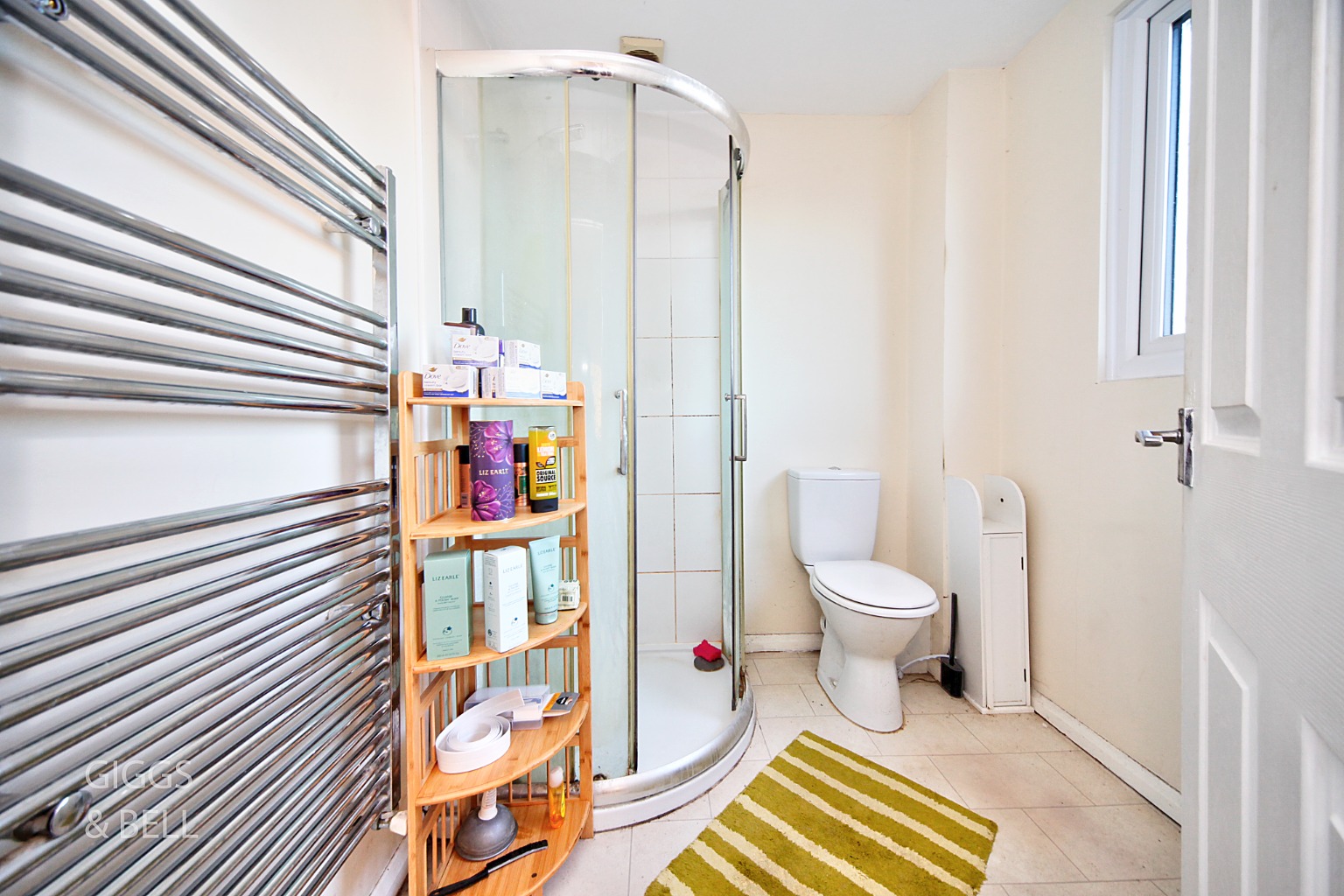 3 bed end of terrace house for sale in Thrales Close, Luton 10