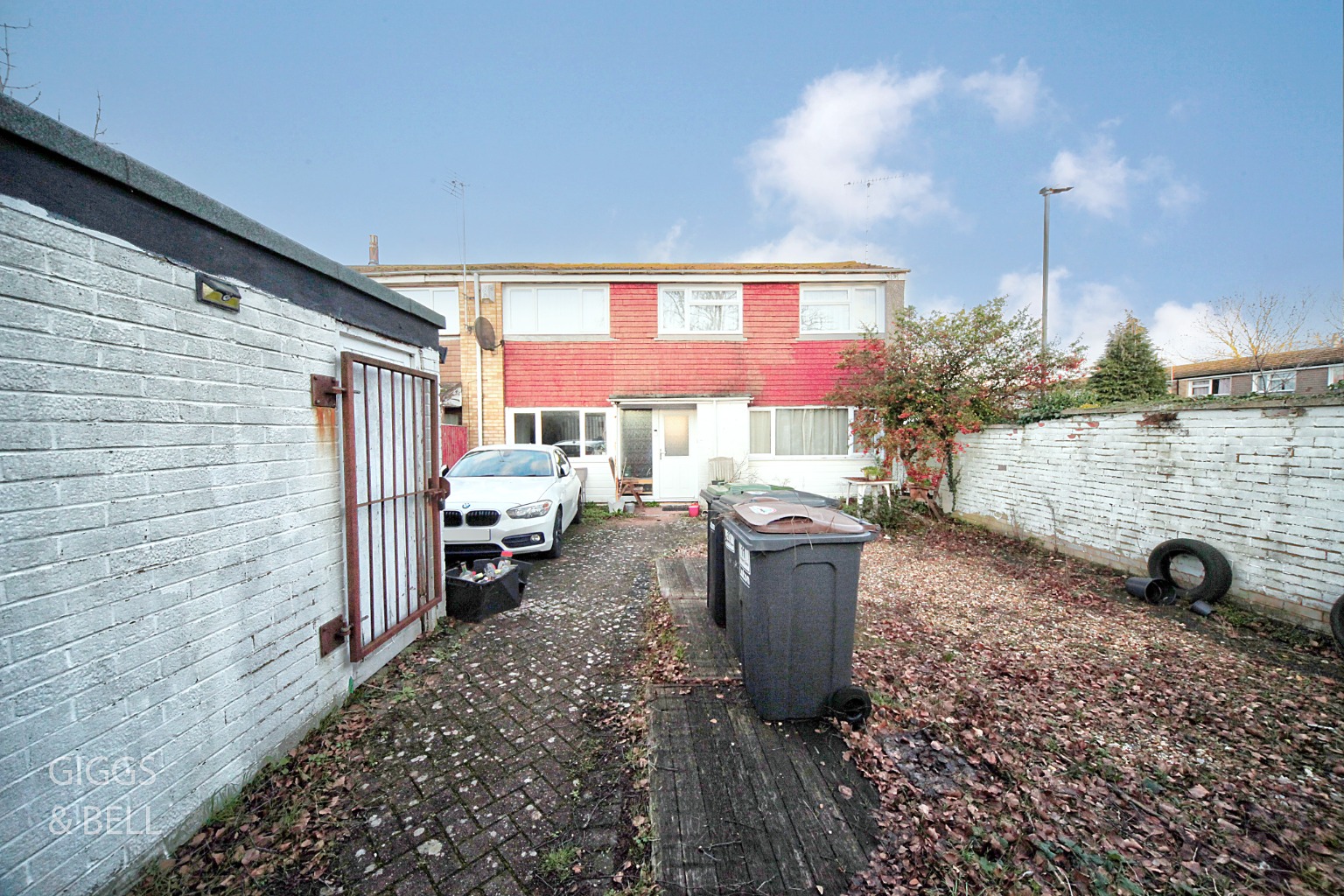 3 bed end of terrace house for sale in Thrales Close, Luton  - Property Image 15