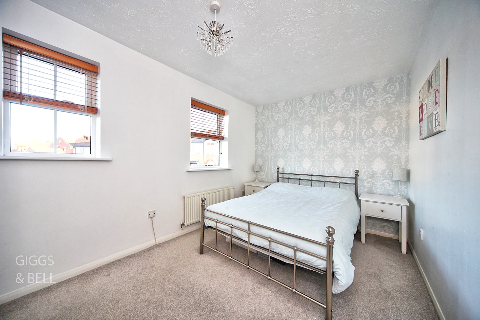 3 bed end of terrace house for sale in Lambourn Drive, Luton 9