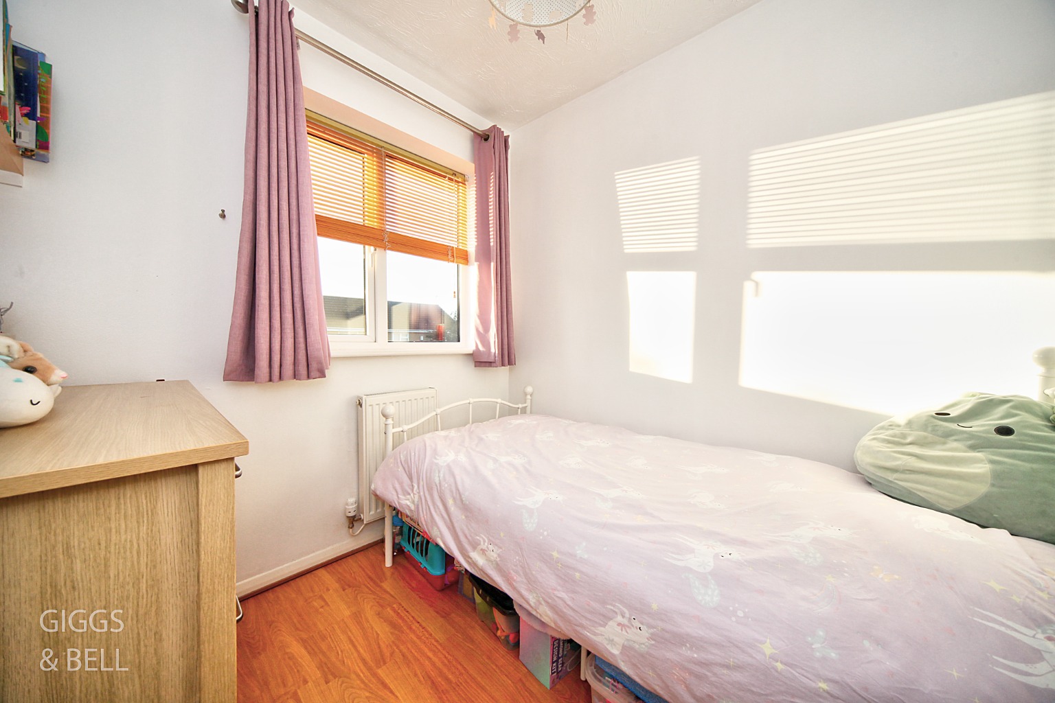 3 bed end of terrace house for sale in Lambourn Drive, Luton  - Property Image 12