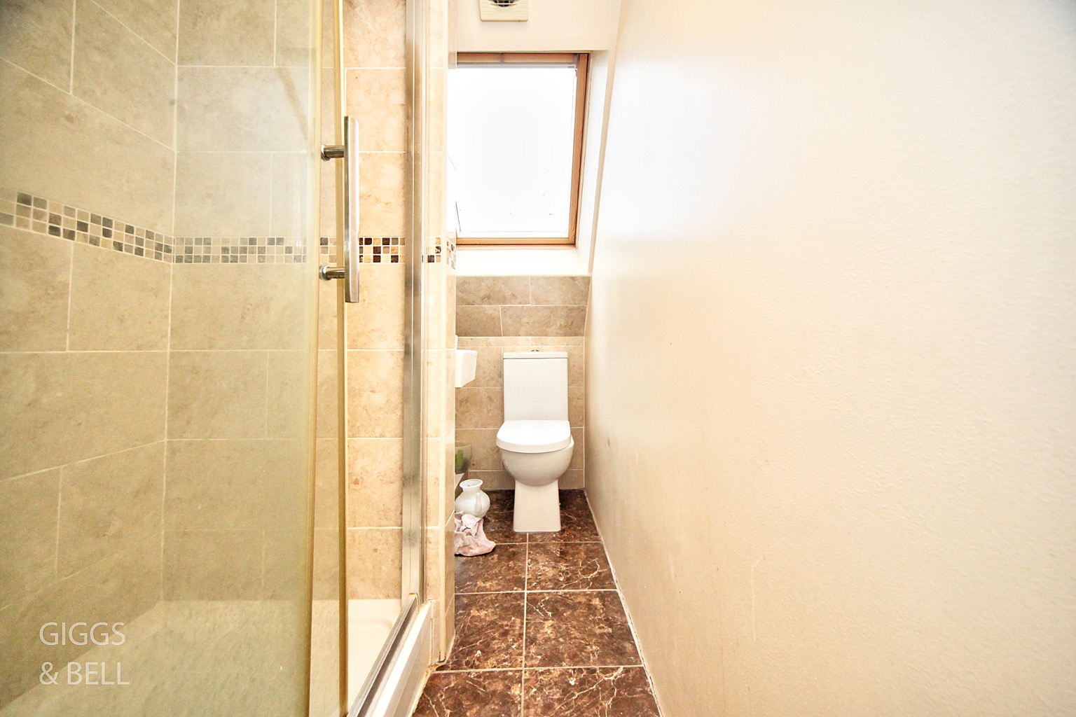 6 bed terraced house for sale in Morgan Close, Luton 20