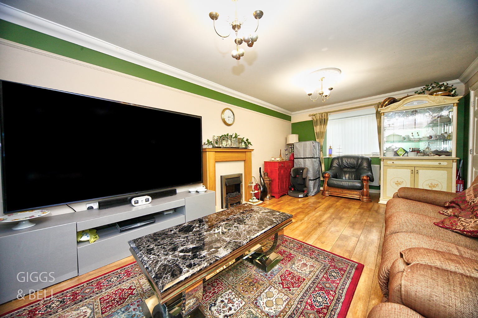 6 bed terraced house for sale in Morgan Close, Luton  - Property Image 3