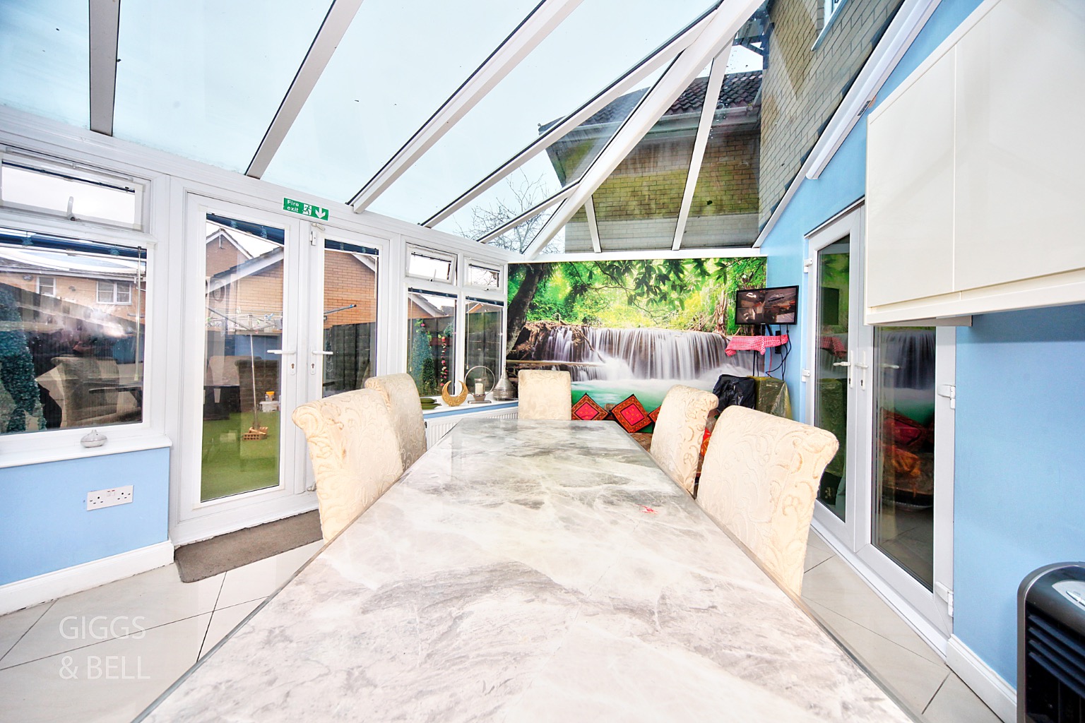 6 bed terraced house for sale in Morgan Close, Luton  - Property Image 8