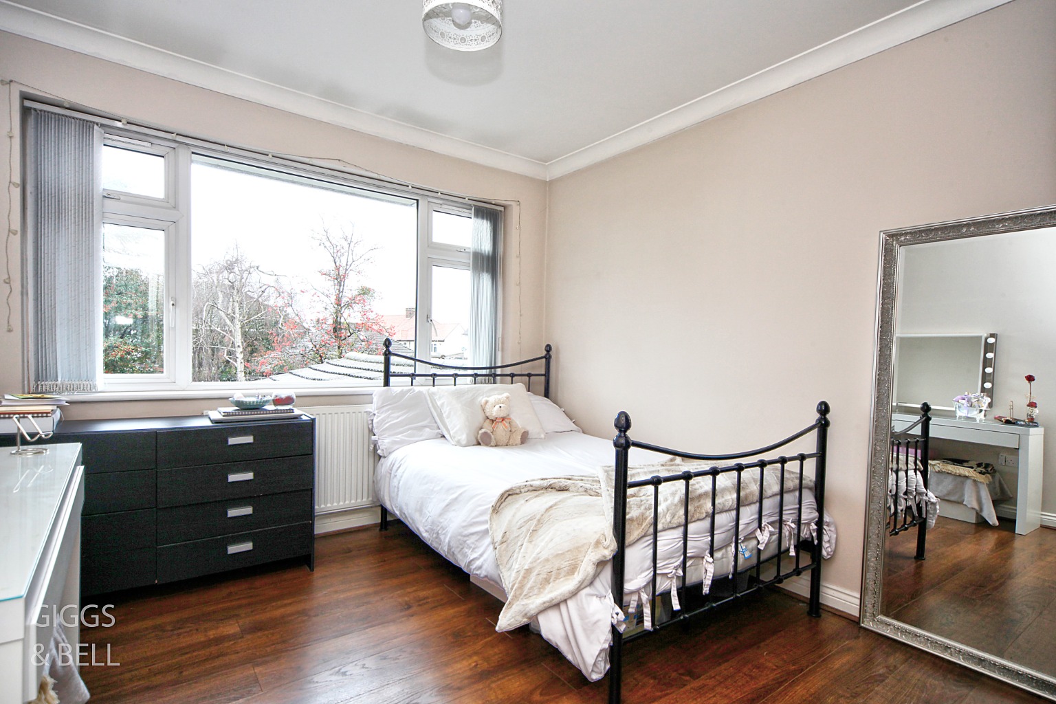 4 bed detached house for sale in Old Bedford Road, Luton  - Property Image 18