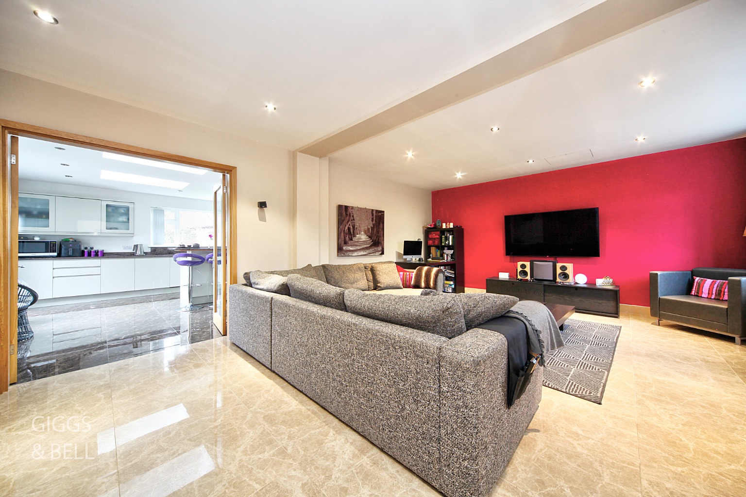 4 bed detached house for sale in Old Bedford Road, Luton 4