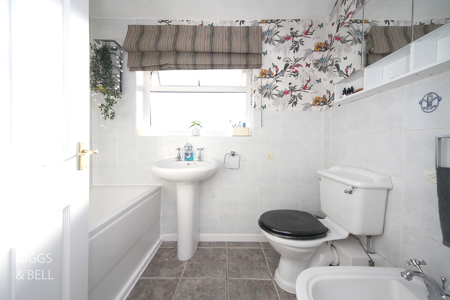 3 bed semi-detached house for sale in Weltmore Road, Luton  - Property Image 20