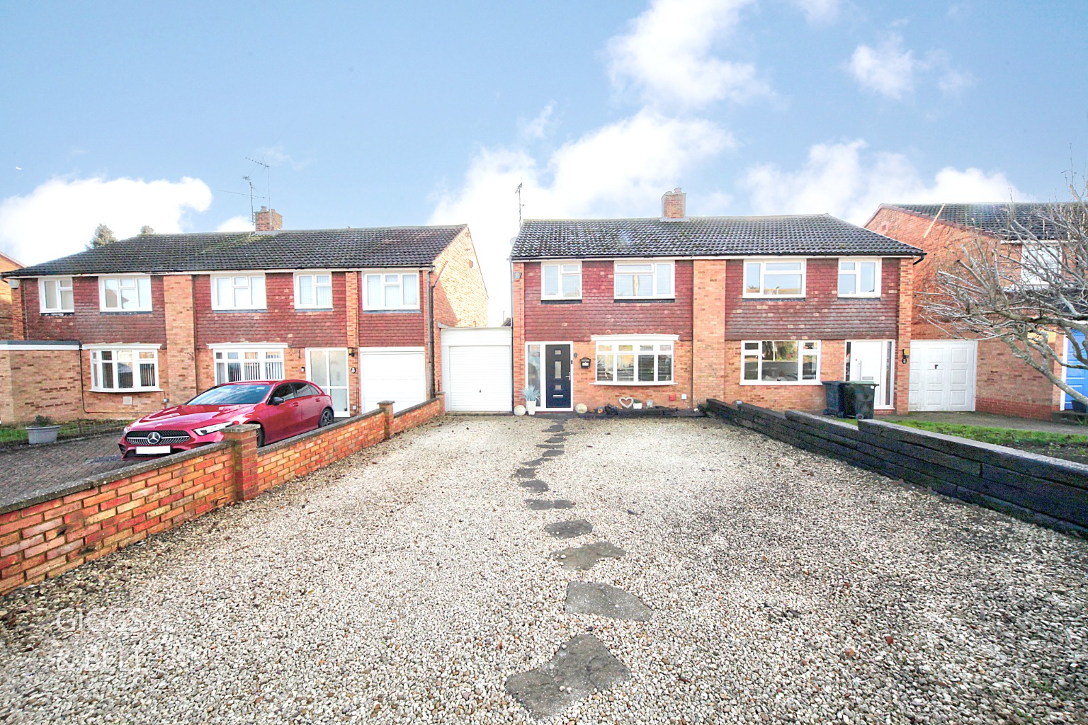 3 bed semi-detached house for sale in Weltmore Road, Luton 26