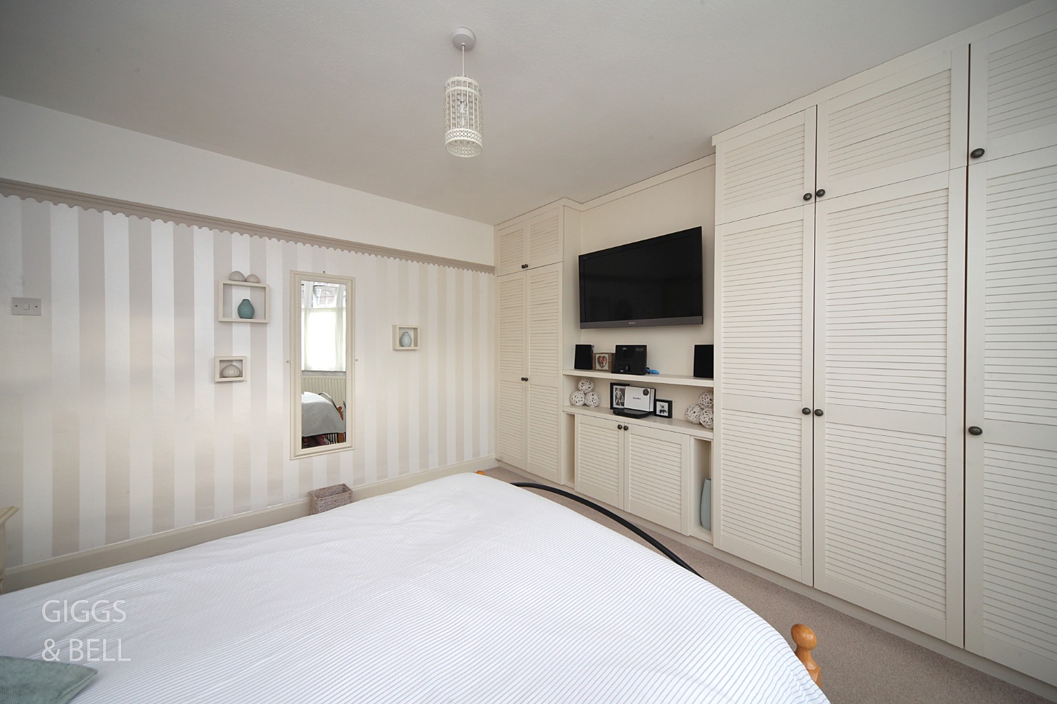 3 bed semi-detached house for sale in Park Street, Luton  - Property Image 15