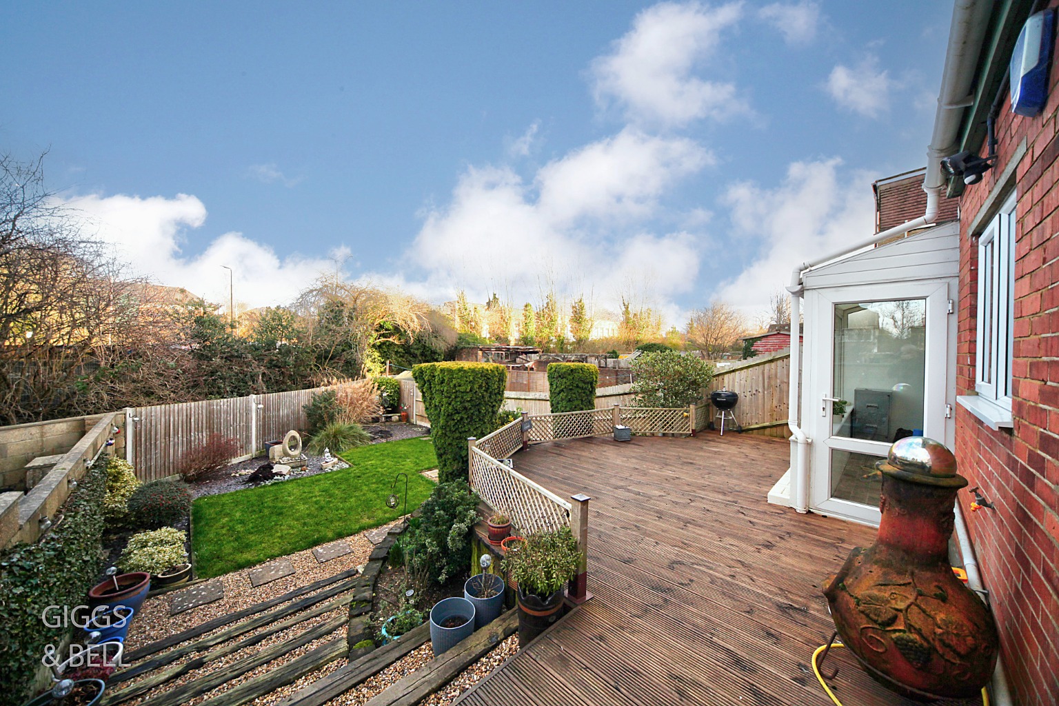 3 bed semi-detached house for sale in Park Street, Luton 17