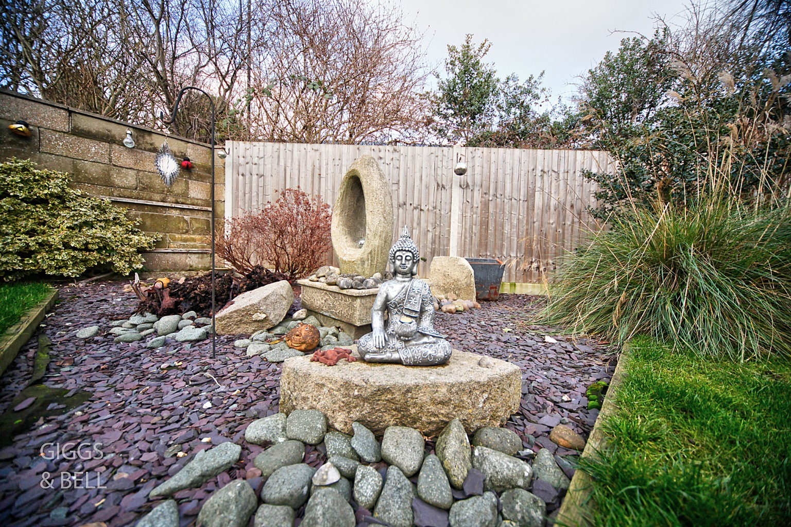 3 bed semi-detached house for sale in Park Street, Luton 21