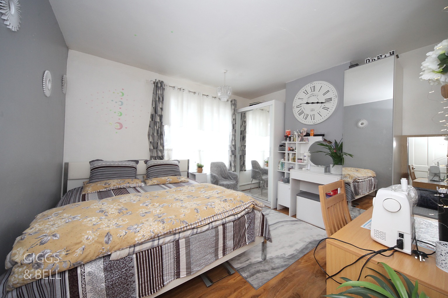 3 bed terraced house for sale in Newcombe Road, Luton 6