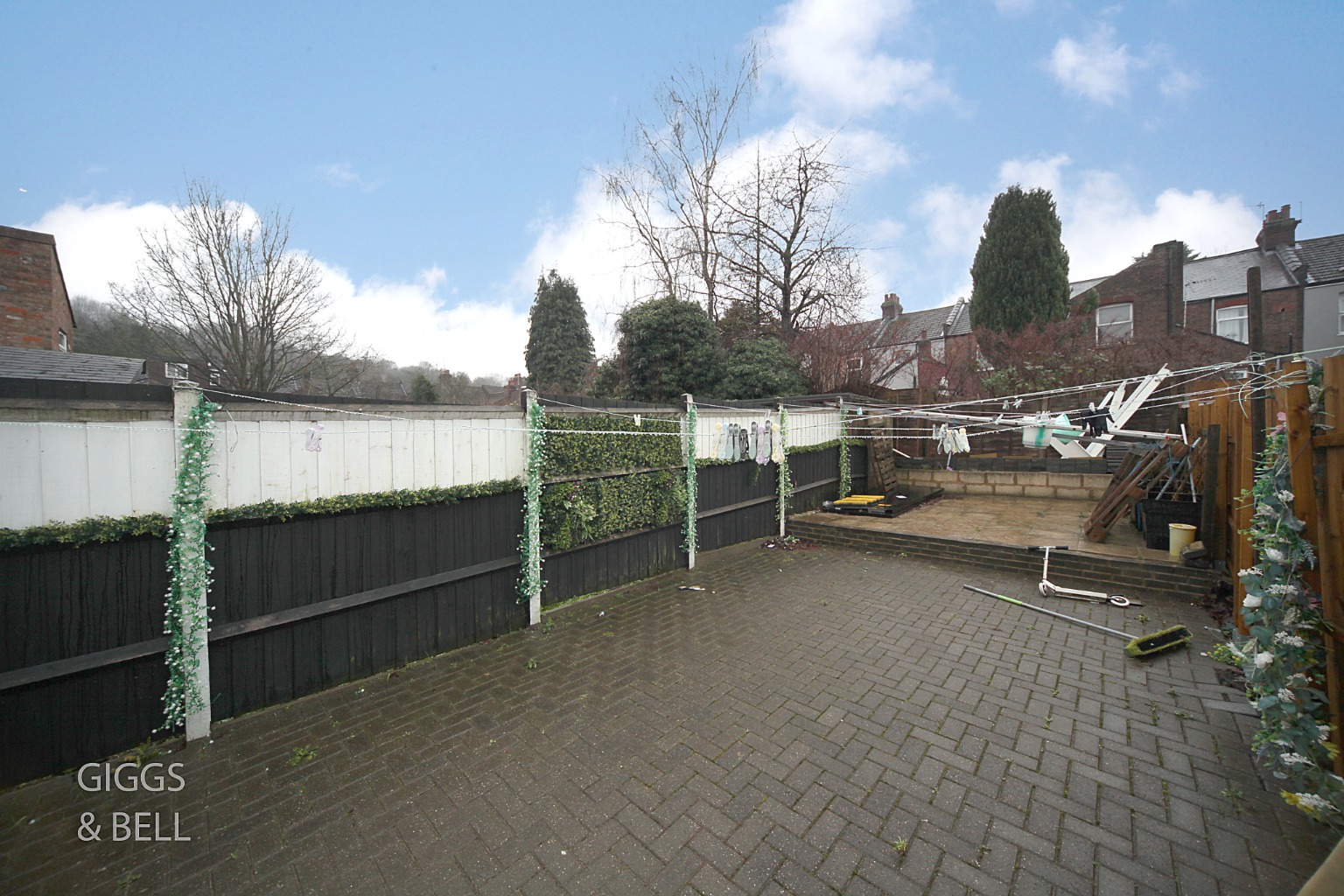 3 bed terraced house for sale in Newcombe Road, Luton  - Property Image 15