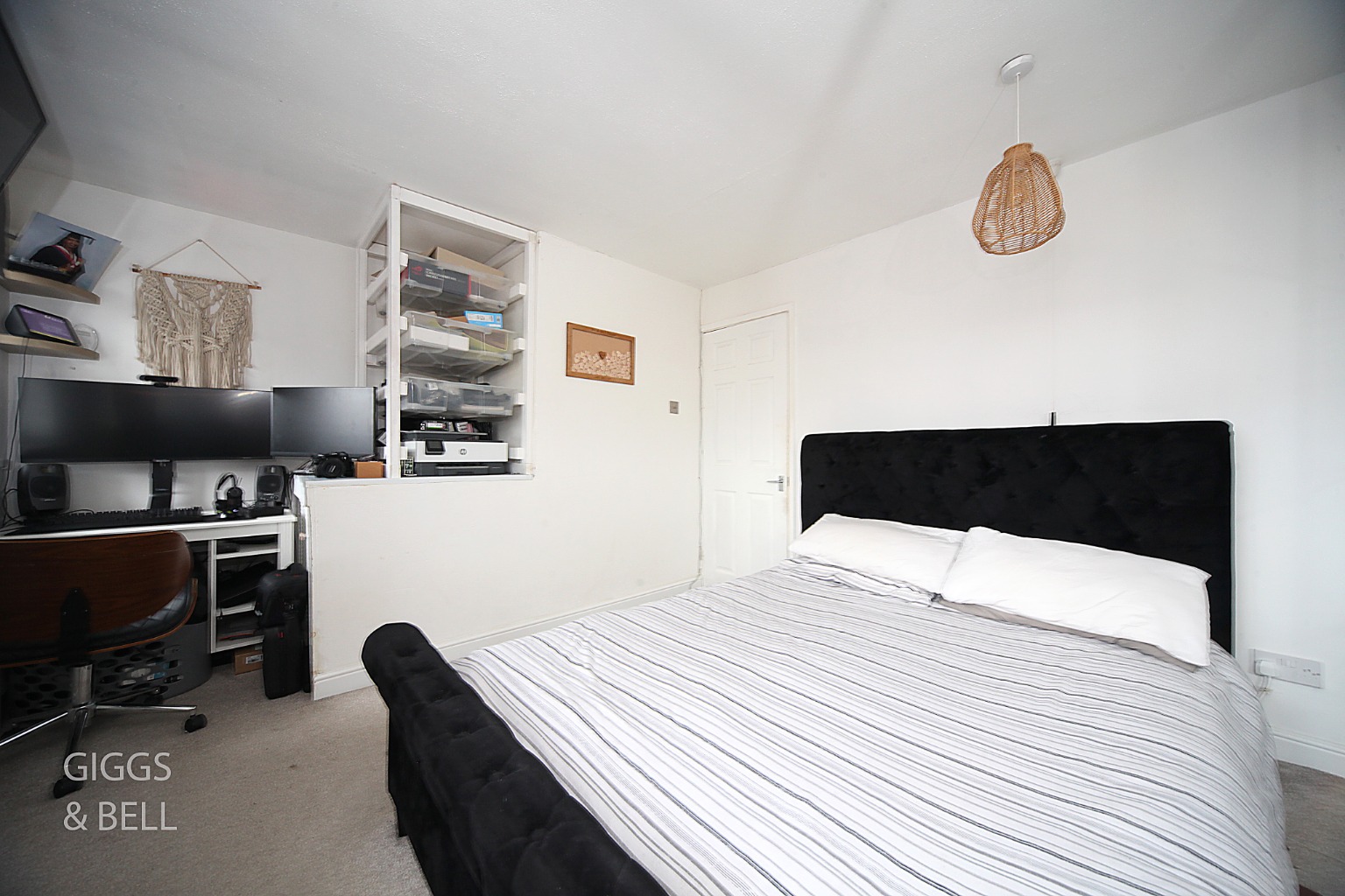 3 bed terraced house for sale in Tenby Drive, Luton  - Property Image 13