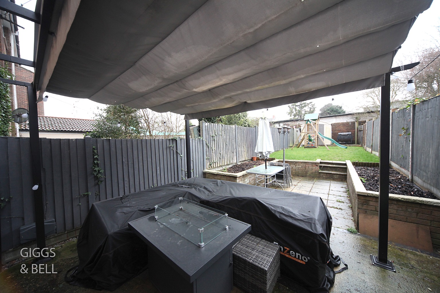 3 bed terraced house for sale in Tenby Drive, Luton 15