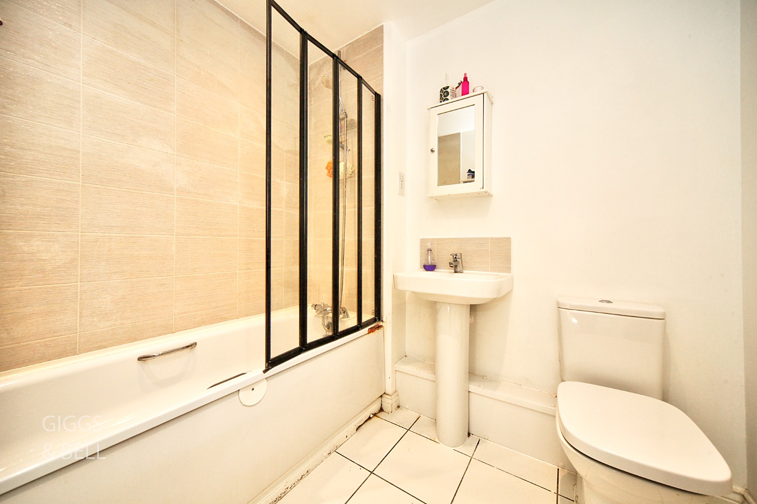 3 bed semi-detached house for sale in Abacot Grove, Bedfordshire  - Property Image 17