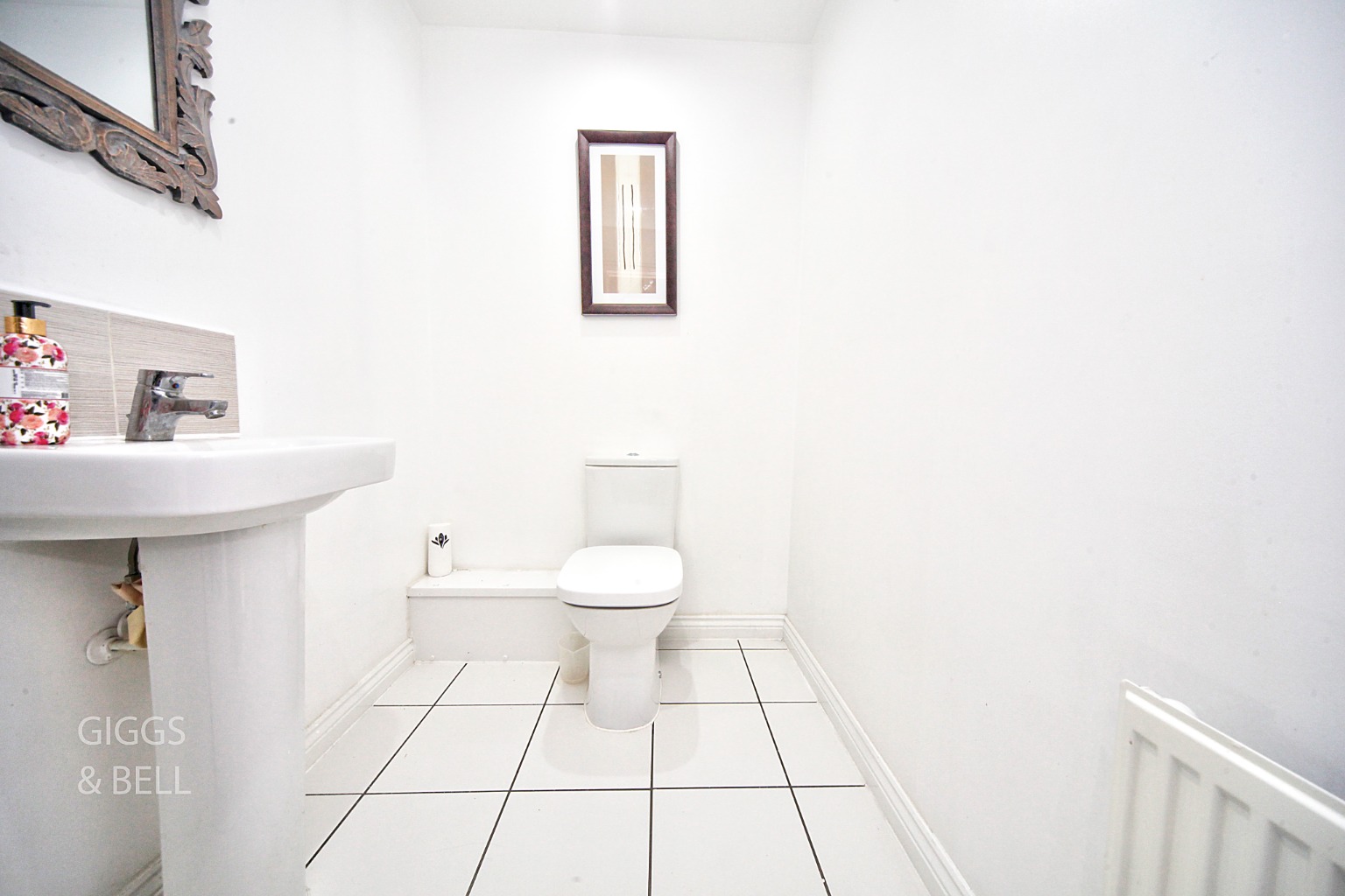 3 bed semi-detached house for sale in Abacot Grove, Bedfordshire  - Property Image 9