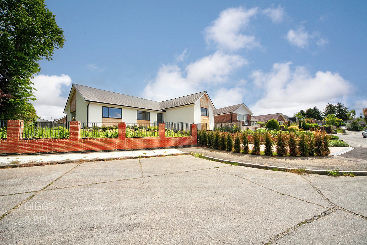 3 bed detached bungalow for sale in Wendover Way, Luton  - Property Image 31