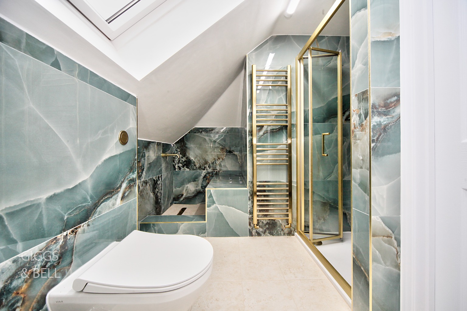 5 bed detached house for sale in Stockingstone Road, Luton  - Property Image 19