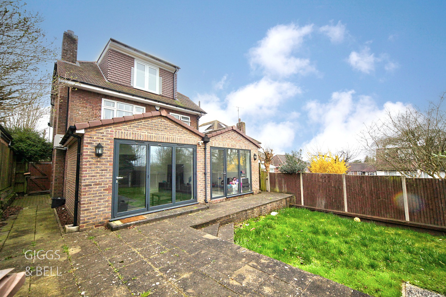 5 bed detached house for sale in Stockingstone Road, Luton 25