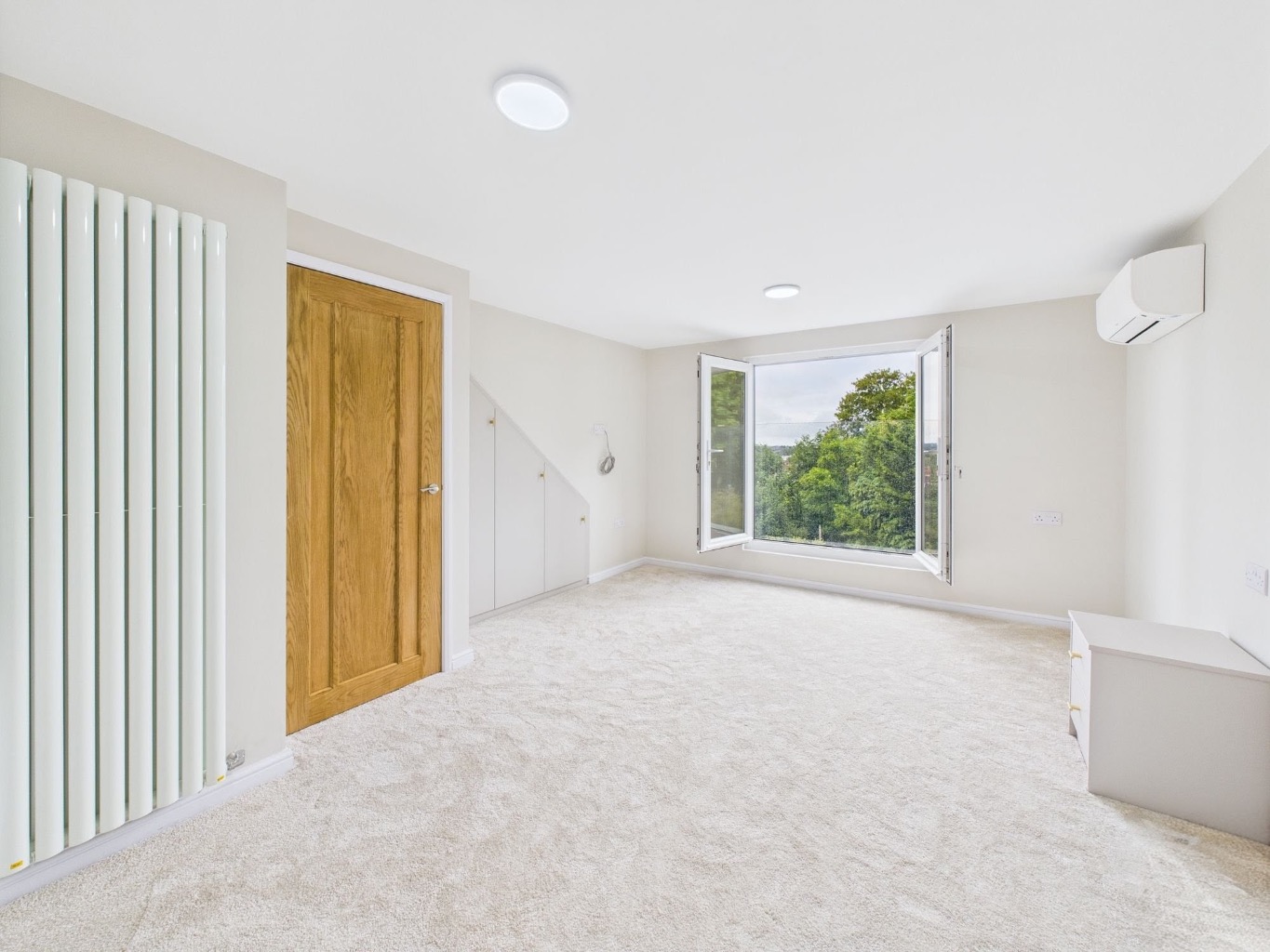 5 bed detached house for sale in Stockingstone Road, Luton 16