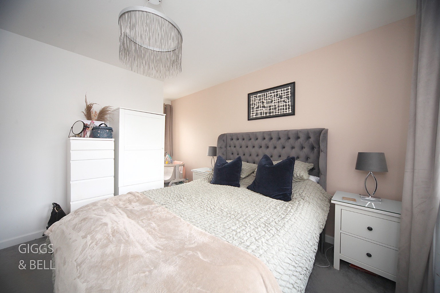 2 bed terraced house for sale in Someries Hill, Luton  - Property Image 10