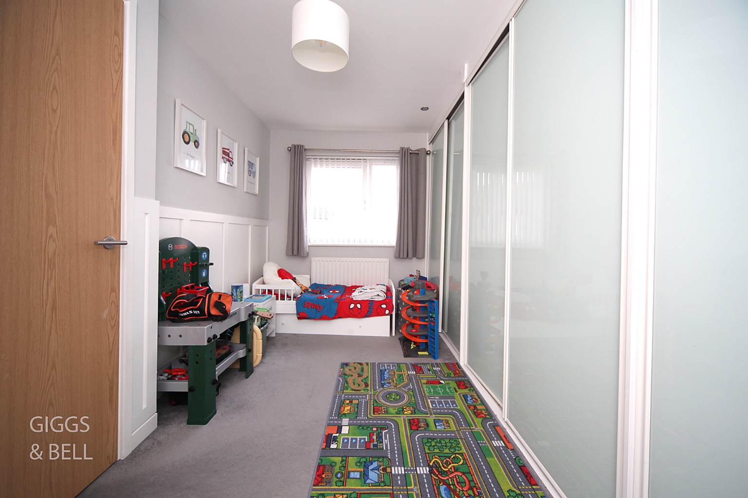 2 bed terraced house for sale in Someries Hill, Luton 13