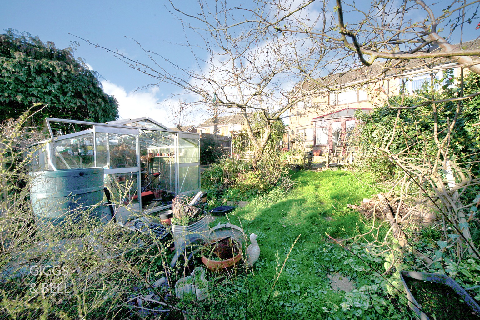 3 bed semi-detached house for sale in Handcross Road, Luton 17