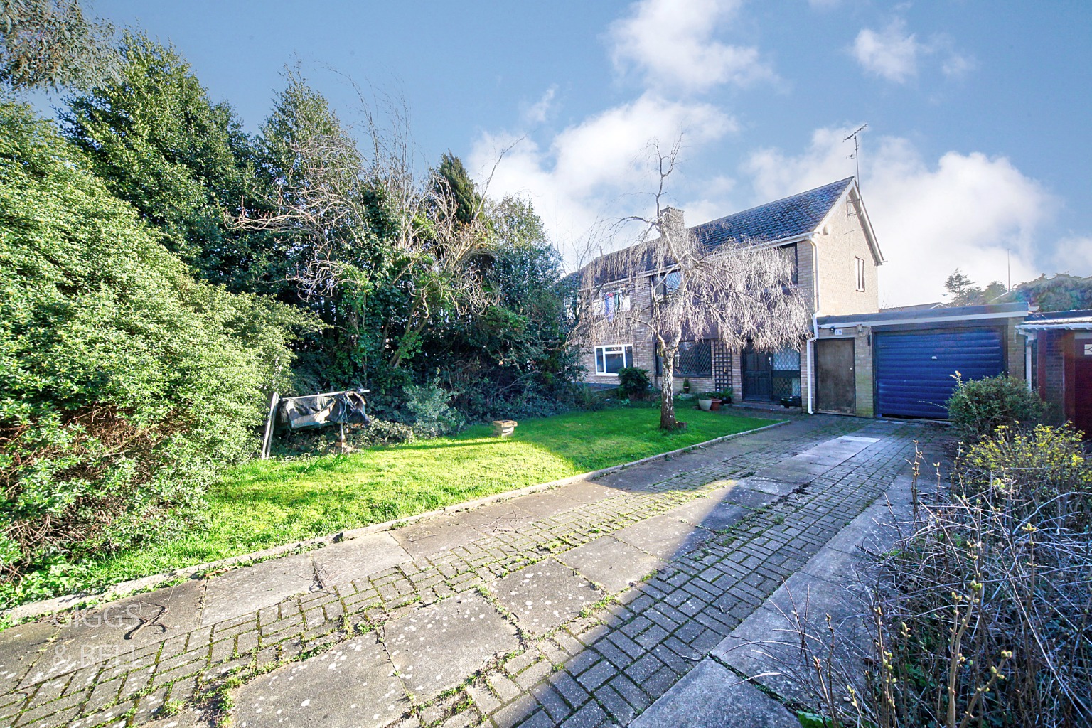 3 bed semi-detached house for sale in Handcross Road, Luton  - Property Image 15