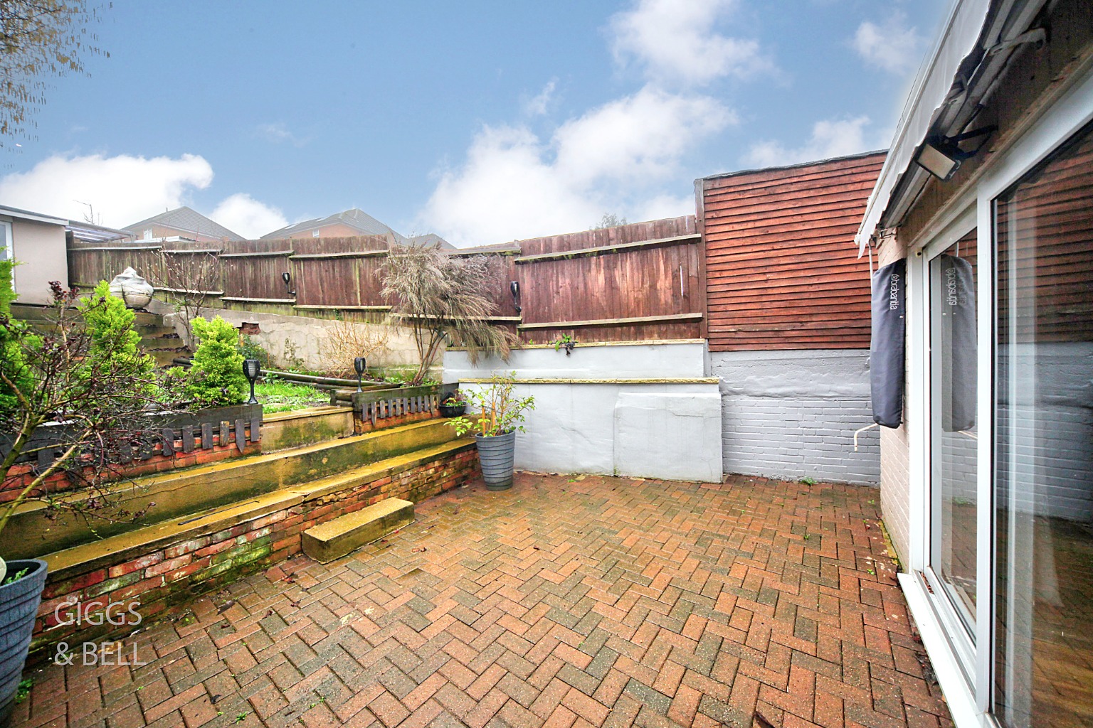 3 bed detached house for sale in Farley Hill, Luton 17