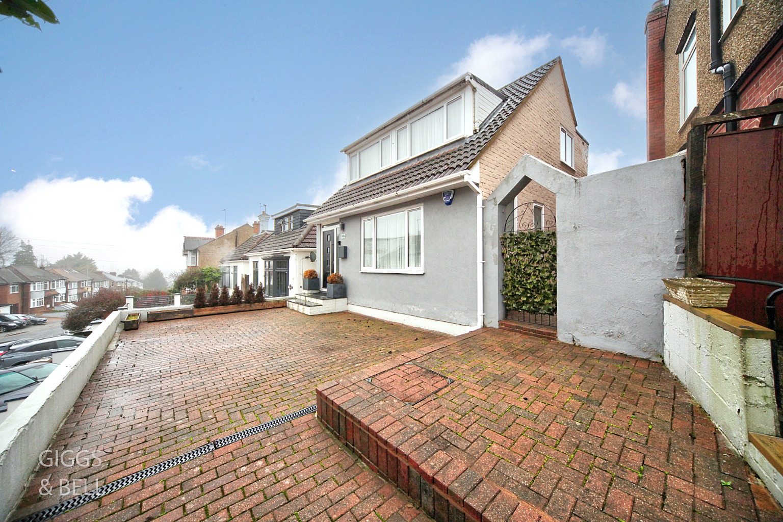 3 bed detached house for sale in Farley Hill, Luton  - Property Image 20