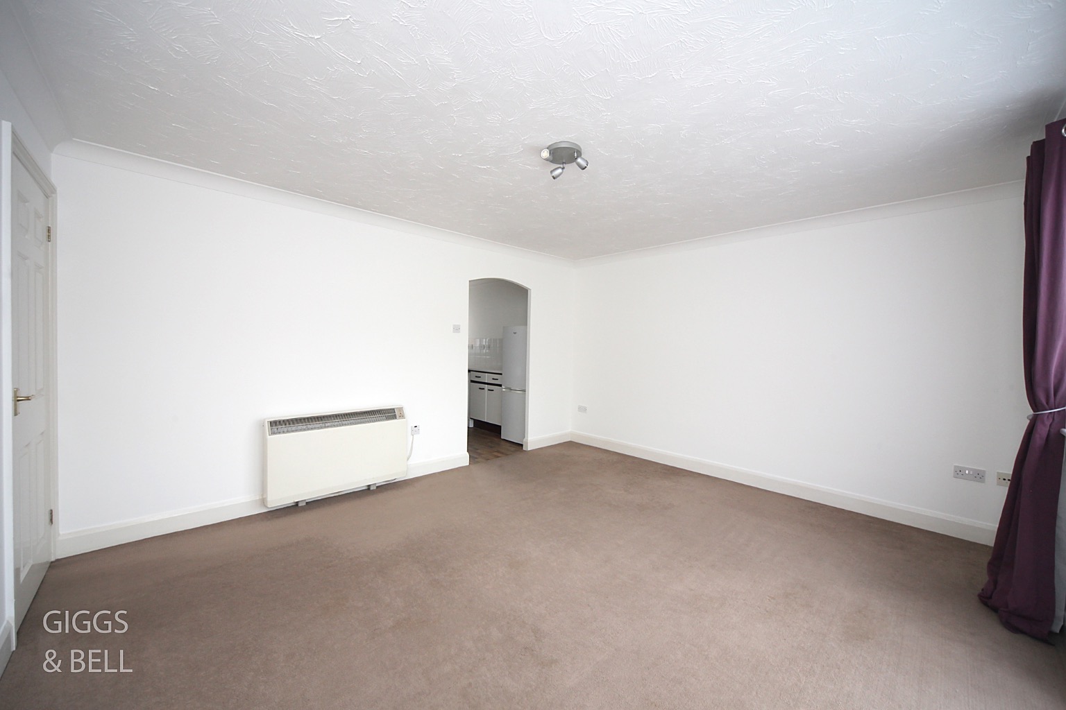 1 bed flat for sale in Earls Meade, Luton  - Property Image 5