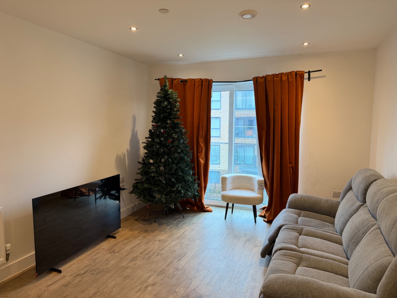 1 bed flat for sale in Stirling Drive, Luton  - Property Image 3