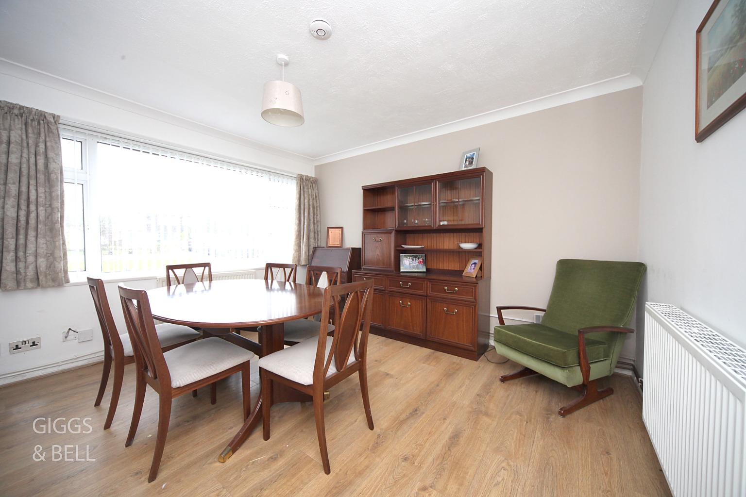 2 bed ground floor maisonette for sale in Green Oaks, Luton  - Property Image 3