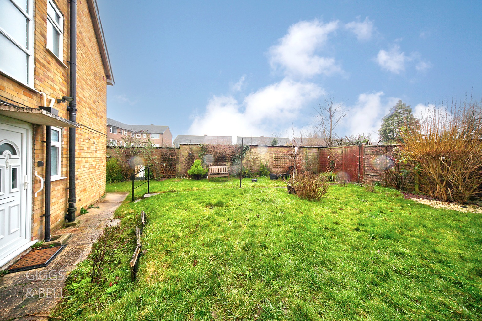 2 bed ground floor maisonette for sale in Green Oaks, Luton  - Property Image 13