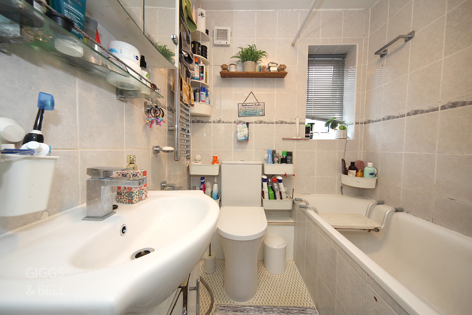 3 bed semi-detached house for sale in Aydon Road, Luton  - Property Image 17