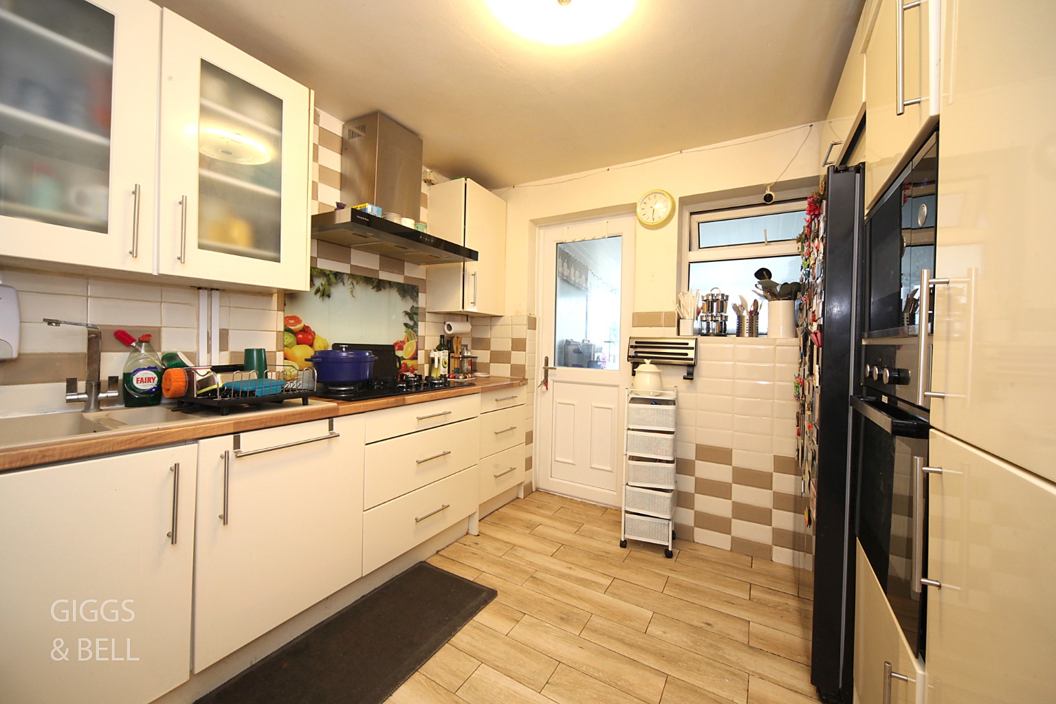 3 bed semi-detached house for sale in Aydon Road, Luton 7