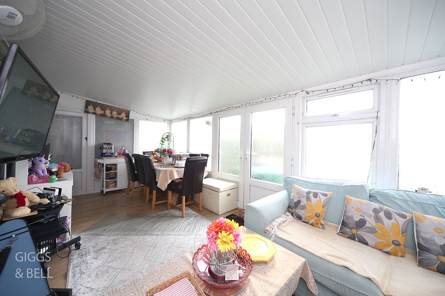 3 bed semi-detached house for sale in Aydon Road, Luton  - Property Image 5