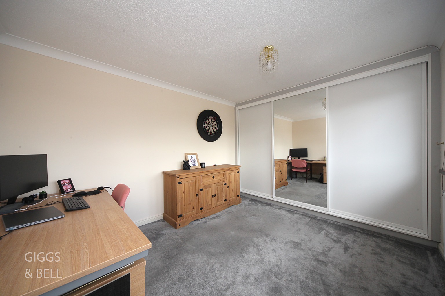 4 bed detached house for sale in Clinton Avenue, Luton 24
