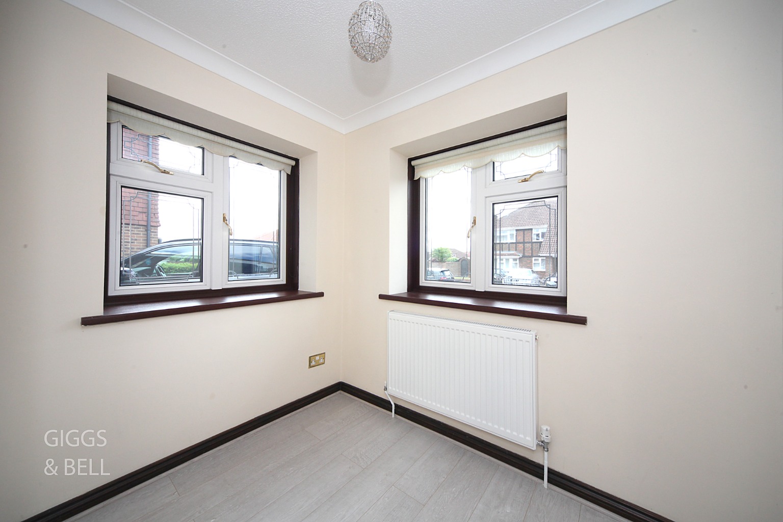 4 bed detached house for sale in Clinton Avenue, Luton 4