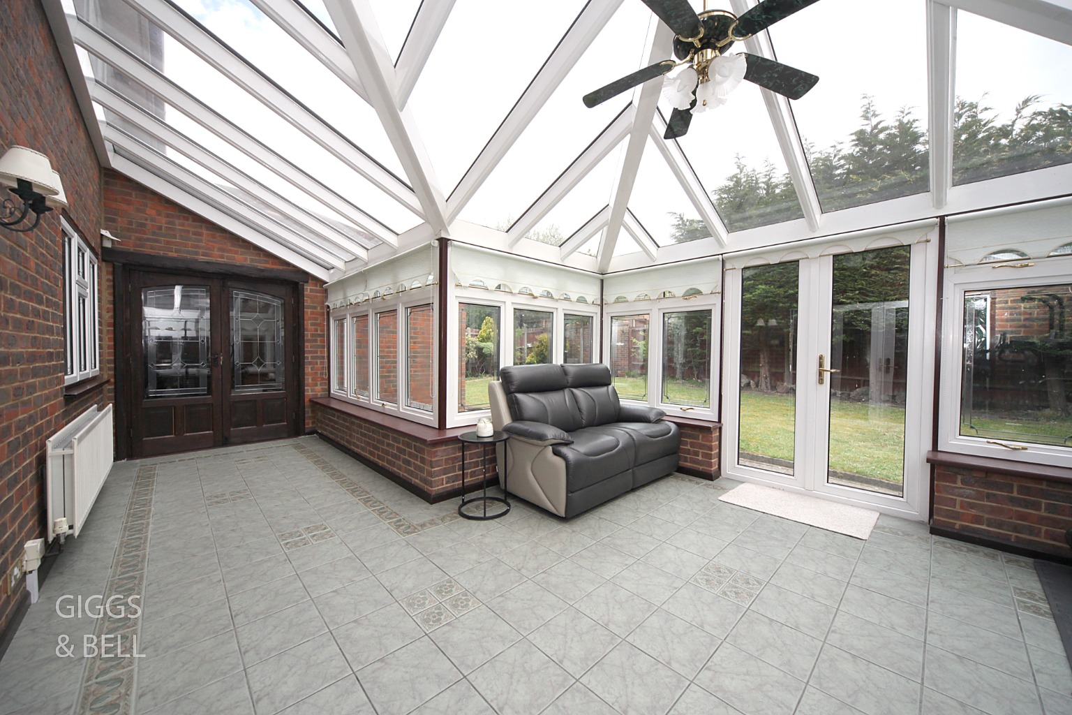 4 bed detached house for sale in Clinton Avenue, Luton 11