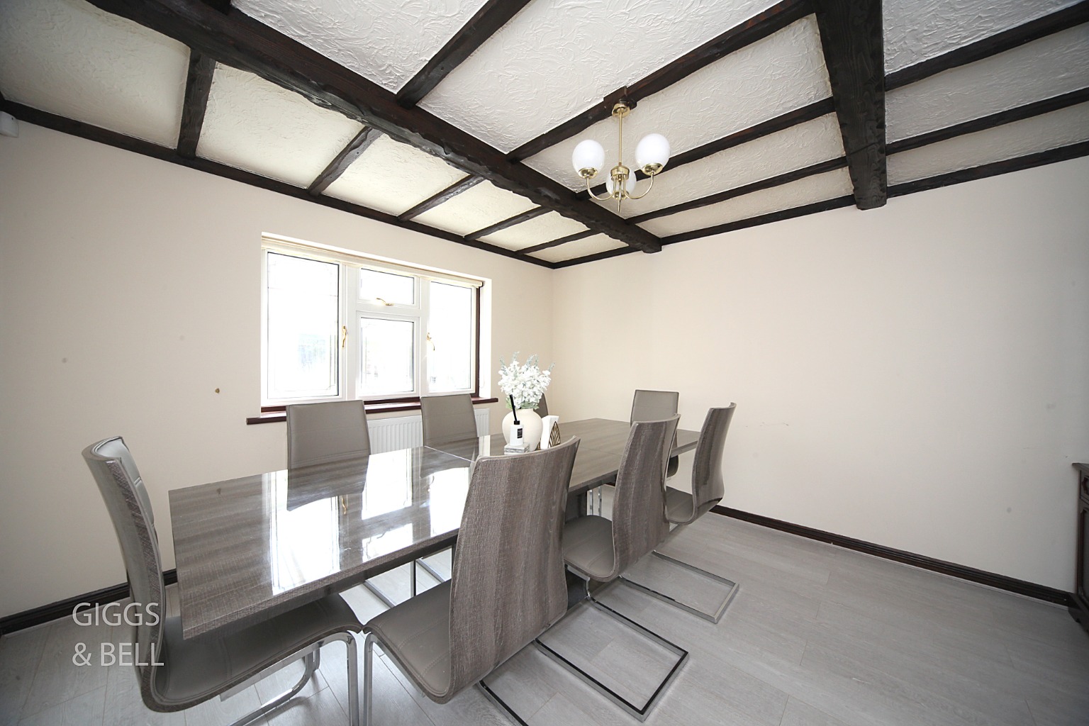 4 bed detached house for sale in Clinton Avenue, Luton  - Property Image 7