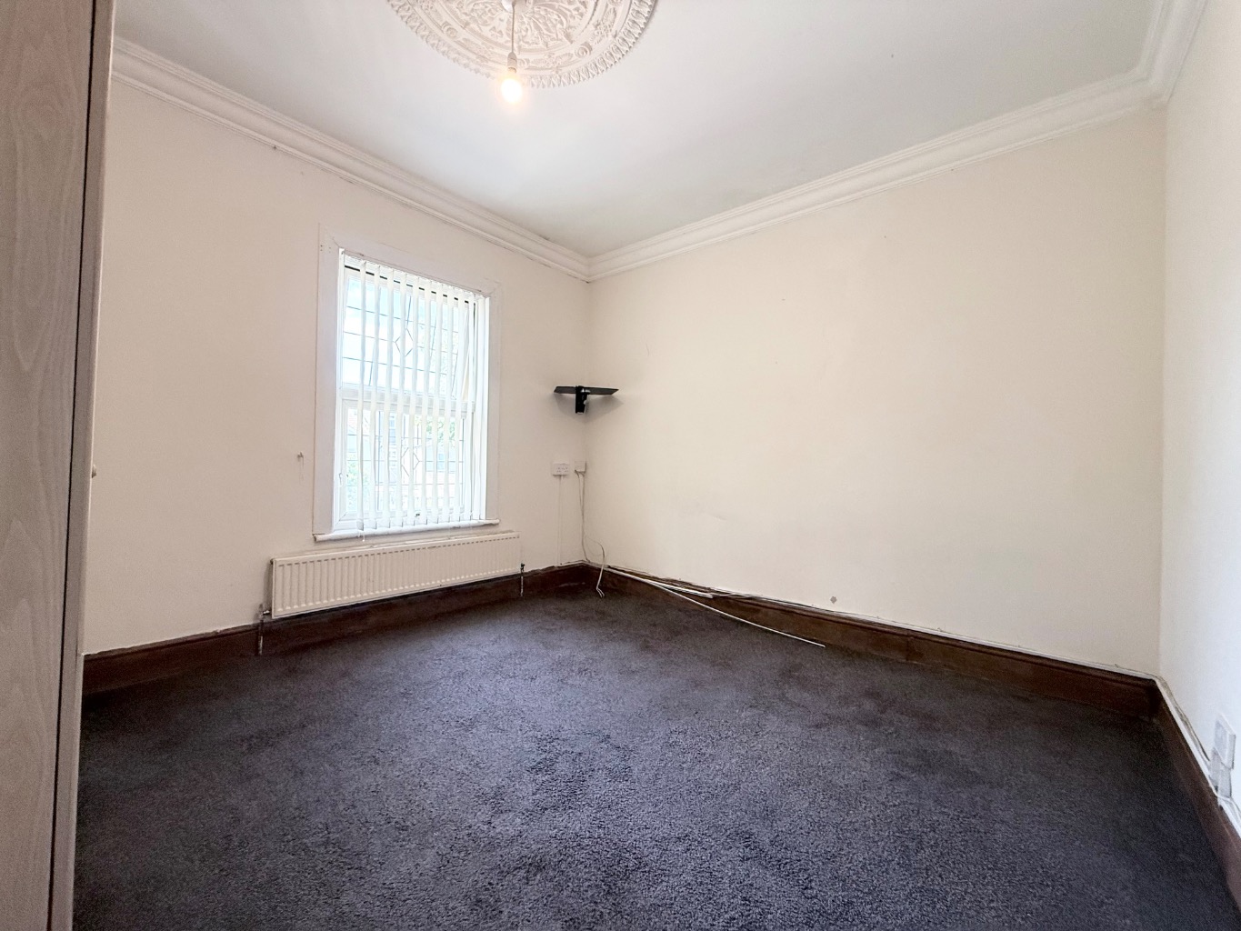 3 bed terraced house for sale in Oak Road, Luton  - Property Image 12